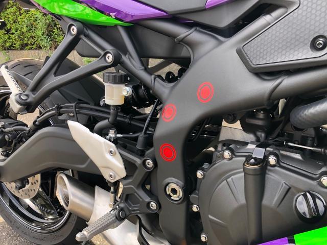 カワサキ Ｎｉｎｊａ ＺＸ－２５Ｒ ＳＥ エヴァンゲリオン初号機カラー 