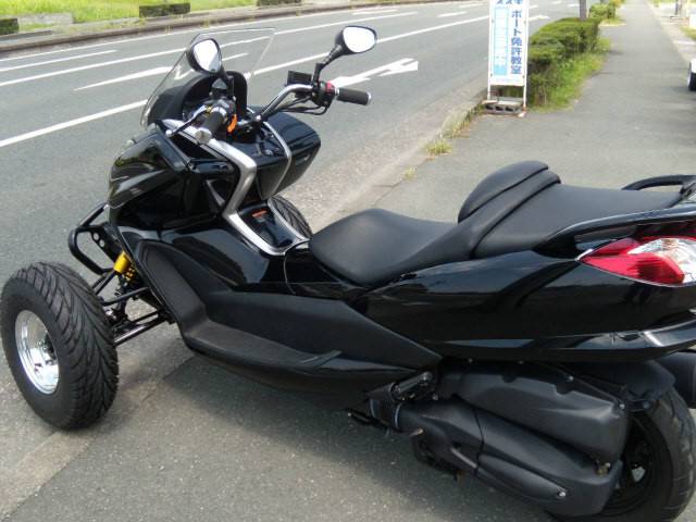 マジェスティ4D9トライク