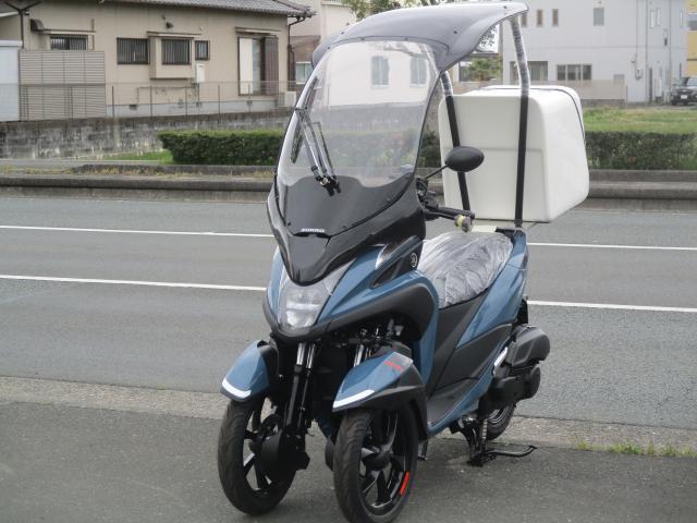 ヤマハ トリシティ１２５ワイドカスタムＴＹＰＥ３ルーフ＆大型ＢＯＸ付デリバリーＴＲＩＫＥ｜ＢーＨＯＵＳＥ｜新車・中古バイクなら【グーバイク】