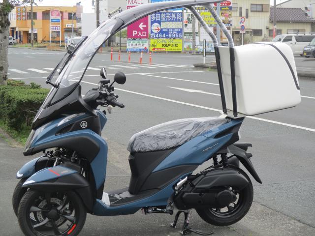 ヤマハ トリシティ１２５ワイドカスタムＴＹＰＥ３ルーフ＆大型ＢＯＸ付デリバリーＴＲＩＫＥ｜ＢーＨＯＵＳＥ｜新車・中古バイクなら【グーバイク】