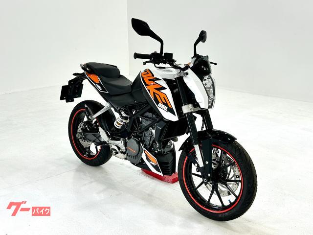 KTM 200デューク 1089390049 軽量な車体で爽快な乗り