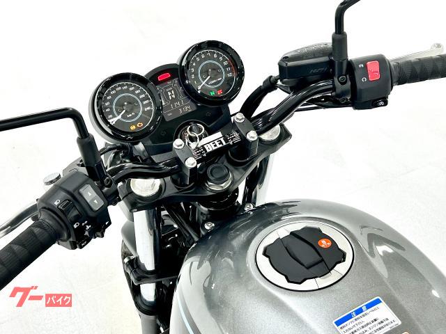 カワサキ Z650RS 1820570098 ビートのハンドル