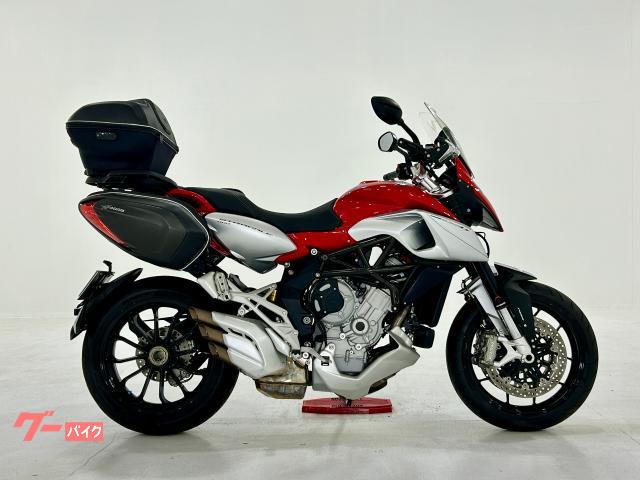 ストラダーレ８００　１１４０９９０００３　ウインドスクリーン・パニアケース・トップボックス装備