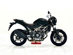 スズキ　ＳＶ６５０Ｘ　１０６４５１００１８　メーカー純正カフェレーサー　Ｖツインエンジン搭載