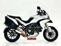 ＤＵＣＡＴＩ　ムルティストラーダ１２００　１０１８５３００２１　パニアケースを標準装備したツーリング仕様！