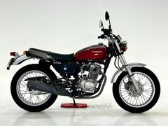 ホンダ　ＣＢ２２３Ｓ　１８２０２２００５０　ベーシック空冷単気筒　ストライプ入り　立体エンブレム採用