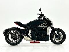 ＤＵＣＡＴＩ　Ｘディアベル　１２６２５４０００４　可変バルブタイミング機構付きエンジンにドゥカティ初のベルトドライブを採用！
