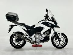 ホンダ　ＮＣ７００Ｘ　１０５３４Ｂ００２２　トップボックス・アールズギア製スリップオンマフラー・ＥＴＣ・グリップヒーター付