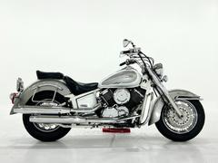 ヤマハ　ドラッグスター１１００クラシック　１０１５５８００１１　エンジンガード・フェンダーガード・サドルバッグサポート付