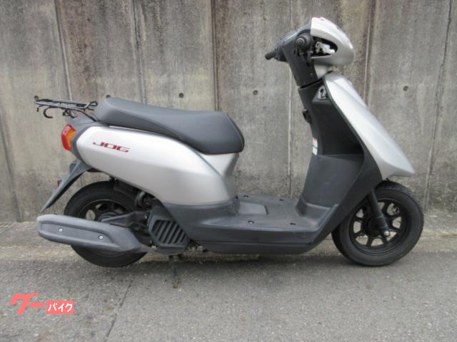 ＪＯＧ　２０２１年モデル　マットシルバー　キーシャッター　４サイクルインジェクション　時計付き