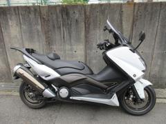 ヤマハ　ＴＭＡＸ５３０　２０１２年モデル　ホワイト　逆車　リヤキャリア　グリップヒーター　スマホホルダー　ＵＳＢ／ＤＣソケット　マルチバー