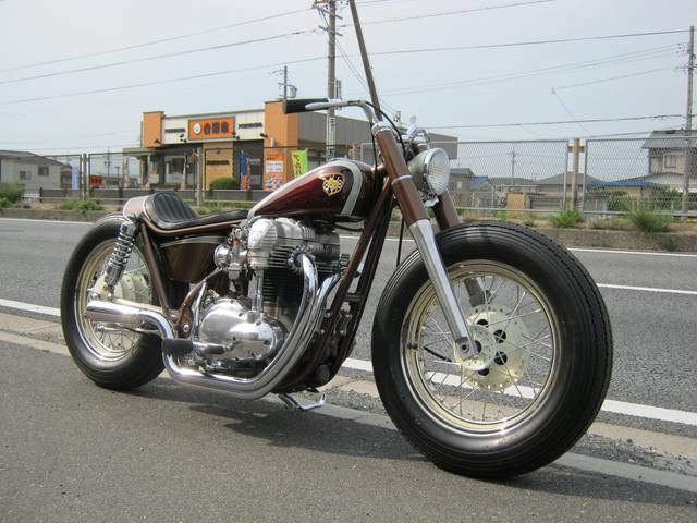 カワサキ Ｗ６５０ ボバーフルカスタム｜Ｇｒａｖｅｌ Ｃｒｅｗ｜新車・中古バイクなら【グーバイク】