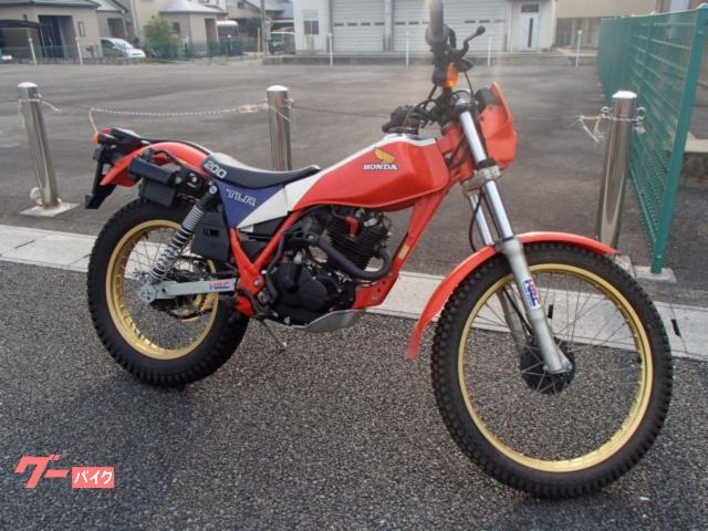 ＴＬＲ２００