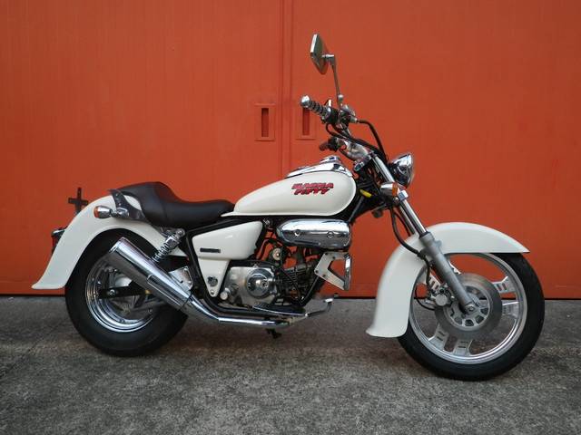 HONDA MAGNA FIFTY | 2005 | WHITE M | 9,918 km | details | Japanese used ...