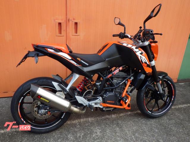 KTM 200デューク アクラポビッチマフラー・エンジンガード