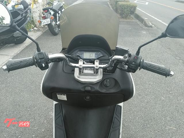 ヤマハ マジェスティ１２５ ４サイクル ＦＩ車 ハンドル改 オイル交換 プラグ交換 冷却水点検  ホワイト｜VIPオート｜新車・中古バイクなら【グーバイク】