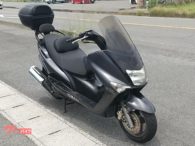 ヤマハ マジェスティ125 FI車 ノーマル車 リアボックス付き ガン