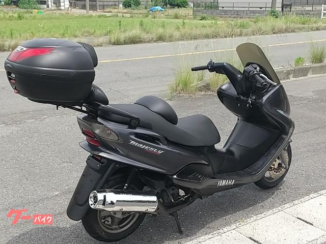 ヤマハ マジェスティ125 FI車 ノーマル車 リアボックス付き ガン