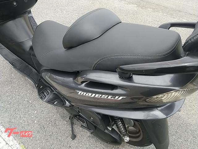 ヤマハ マジェスティ125 FI車 ノーマル車 リアボックス付き ガン