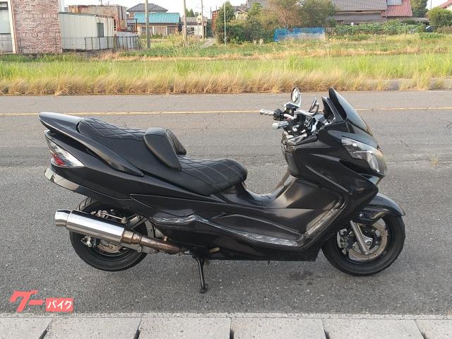 スカイウェイブ２５０　タイプＳ　ＣＪ４６Ａ　ＦＩ車　社外マフラー　ハンドル　ダイヤカットシート　メッキパーツ多数　オニキスブラック