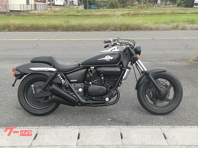 Ｖ−ＴＷＩＮ　ＭＡＧＮＡ　後期型　純正メガホンマフラー　ヘッドライト改　サイドバック付き　マットブラック改