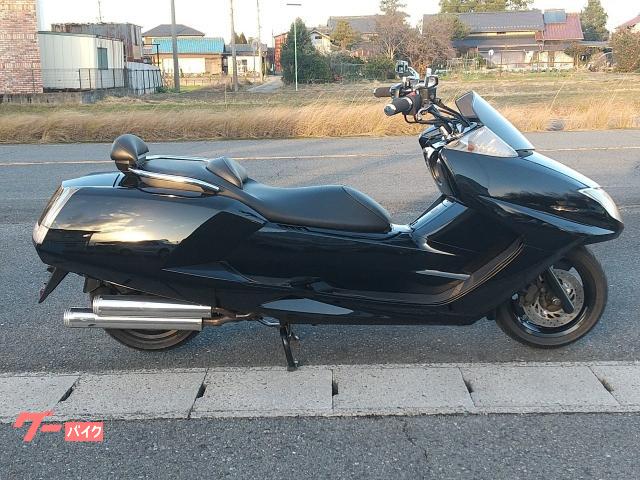 マグザム　ＳＧ２１Ｊ　社外新品外装　２本出し社外マフラー　ミラー　グリップ　ＵＳＢポート等　ブラック