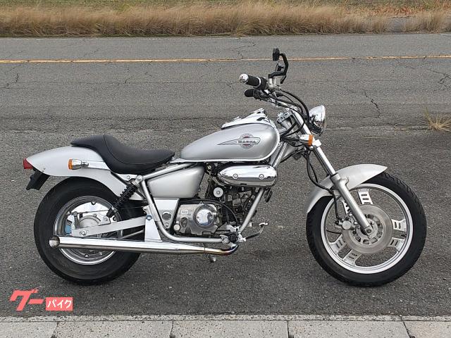 ＭＡＧＮＡ　ＦＩＦＴＹ　社外マフラー　カスタムミラー　キャブＯＨ済　オイル交換　プラグ交換　バッテリー新品　シルバー