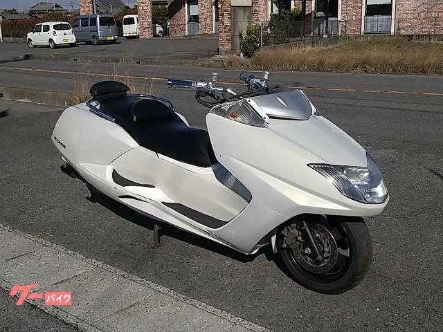 【純正中古張替】 ヤマハ マグザムSG17J/SJ21J 張り替え後未使用 純正中古張替】 ヤマハ マグザムSG17J⁄SJ21J 張り替え後未使用 2025年