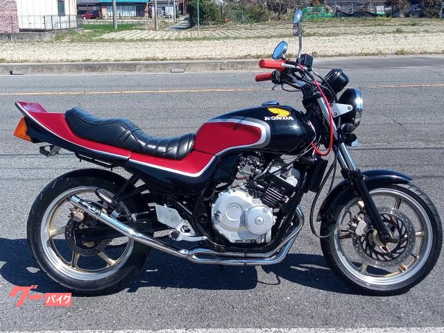 ＪＡＤＥ　ＣＢＸ２型仕様　スリム管　軽スロ　ＵＰハン　タックロールシート　フォークカバー　ミラー　グリップ　カスタム多数
