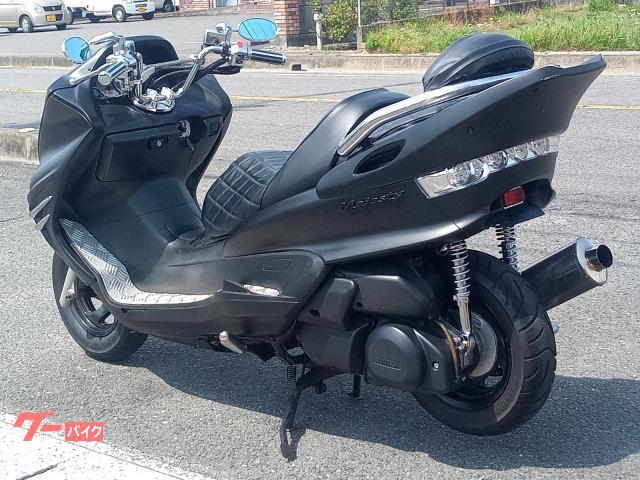【YAMAHAマジェスティーc】SG03J マットブラ　大人カスタム メーカーカスタム仕様の大型スクーター、アオシマ「1/12 ヤマハ SG03J