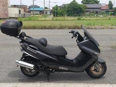 ヤマハ　マジェスティ１２５　ＦＩ車　ノーマル車　リアボックス付き　ガンＭ