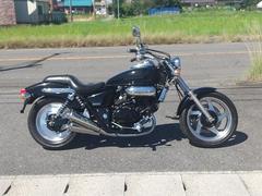 ホンダ　Ｖ−ＴＷＩＮ　ＭＡＧＮＡ　２００７年　ファイナルモデル　フェニックスタンク　ノーマル車　前後タイヤ新品　ブラック