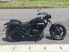 ホンダ　Ｖ−ＴＷＩＮ　ＭＡＧＮＡ　社外マフラー　コブラシート　サイドバックサポート付　オールマッドブラック改
