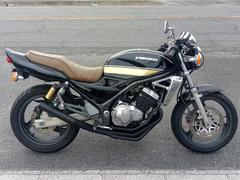 NO.5259　バリオス2（ＢＡＬＩＵＳ）水冷４サイクル４気筒エンジン　ショート管　バックステップ　アップハンドル　ガンメタリック カワサキ BALIUS－II 水冷4サイクル4気筒エンジン スワロー