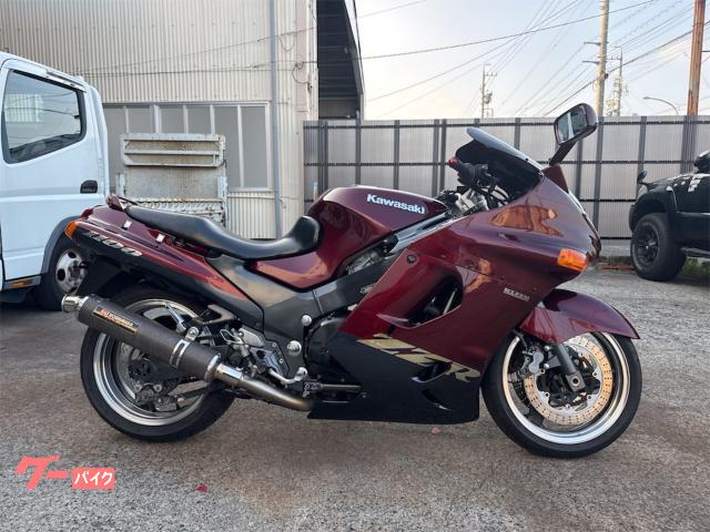 ＺＺ−Ｒ１１００