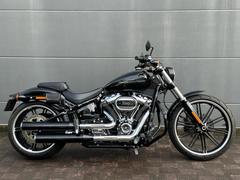ＨＡＲＬＥＹ−ＤＡＶＩＤＳＯＮ　ＦＸＢＲＳ　ソフテイル　ブレイクアウト１１４　ＥＴＣ　エンジンガード　
