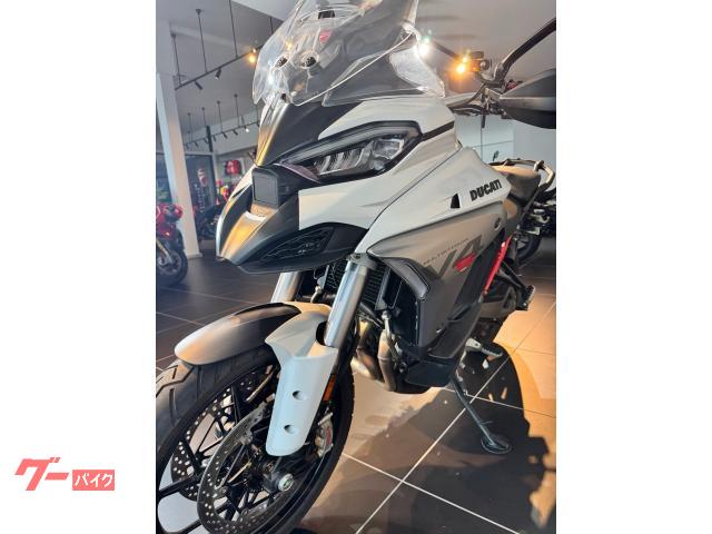DUCATI V4S — миниатюра 5
