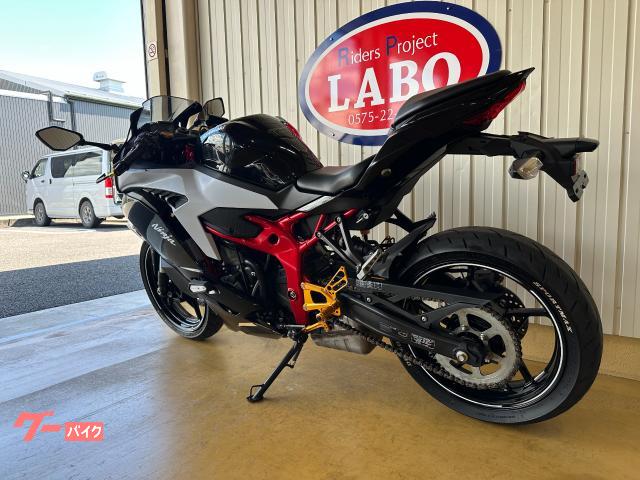 カワサキ Ninja ZX－25R SEモデル クイックシフター