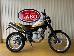 ヤマハ　トリッカーＦＩ　ＴＹ−Ｓ外装キット　ホワイトリアキャリア　ＤＧ１６Ｊ