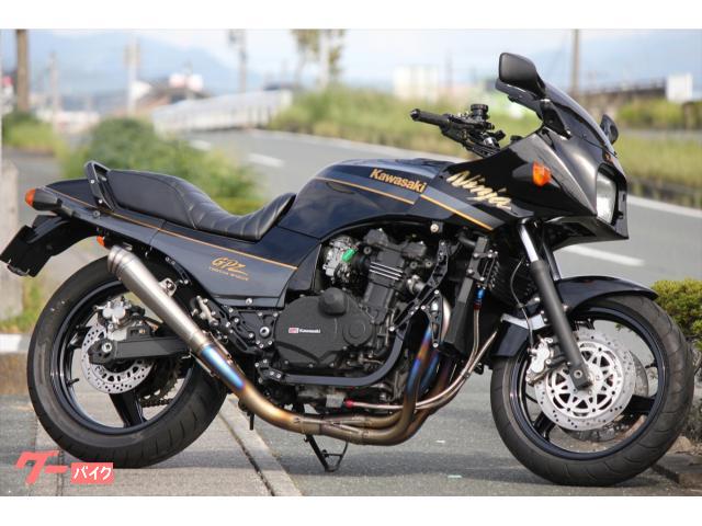 ＧＰＺ９００Ｒ　Ａ１０　ＥＵ　ＮＩＴＲＯ　ＲＡＣＩＮＧラジエター＆オイルクーラー　ＧＡＬＥＳＰＥＥＤブレーキ＆クラッチマスター　他