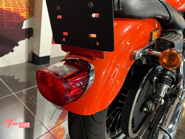 HARLEY－DAVIDSON XL883R ハチハチサンアール