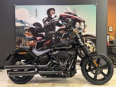 ＨＡＲＬＥＹ−ＤＡＶＩＤＳＯＮ　ＦＸＢＢＳ　ソフテイルストリートボブ１１４　フルノーマル車　メーカー保証２０２７年７月まで　ミルウォーキーエイト１１４エンジン