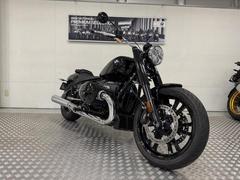 ＢＭＷ　Ｒ１８