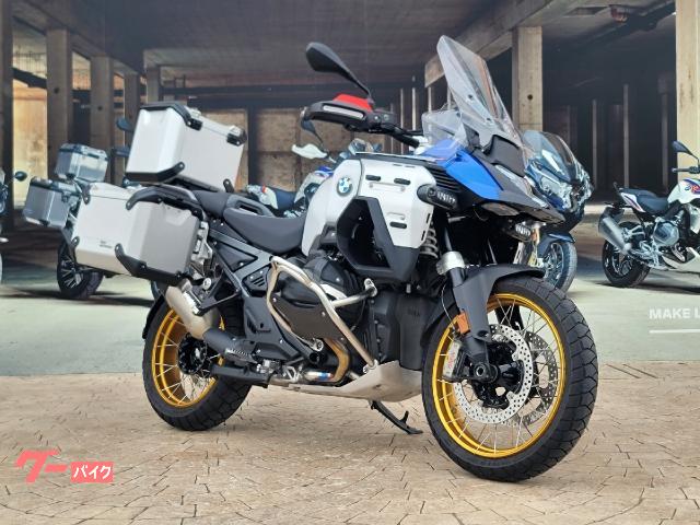 Ｒ１３００ＧＳアドベンチャー　ＢＭＷ認定中古車　純正フルパニアケース　ＥＴＣ２．０　エンジンガード　ラジエターガード　ＡＣＣ