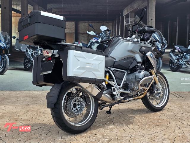 BMW R1200GS 純正オプションフルパニアケース エンジン