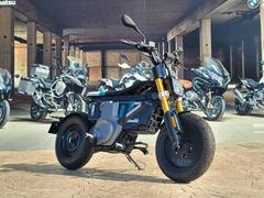 ＢＭＷ　ＣＥ０２