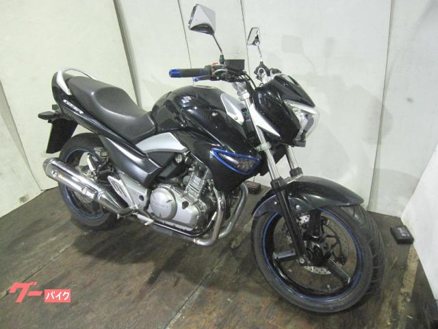 スズキ GSR250 黒青 ライトカスタム 新品バッテリー｜Bike