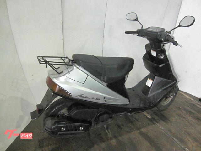 スズキ アドレスV100 銀 シャッタータイプ 新品バッテリー