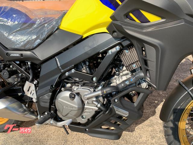 スズキ　Vストローム650XT 2025年モデル　新車外し純正シート スズキ V－ストローム650XT 2025年モデル｜バイク