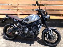 ヤマハ　ＸＳＲ９００　ＲＮ４６Ｊ　スクリーン＆バックステップ＆ハンドガード＆ＥＴＣ他カスタム多数